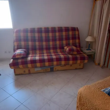 Holidayland 318 T2 Mezzanine 4 Couchages Climatise Avec Veranda *