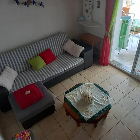 Apartment Holidayland 318 T2 Mezzanine 4 Couchages Climatise Avec Veranda *